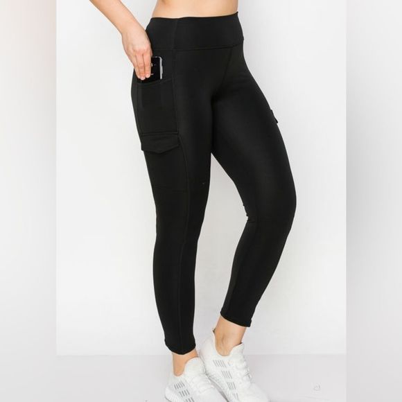 Black Cargo Pocket Legging - Pocket Legging - Cargo Legging - Body Shaping - Picture 5 of 7